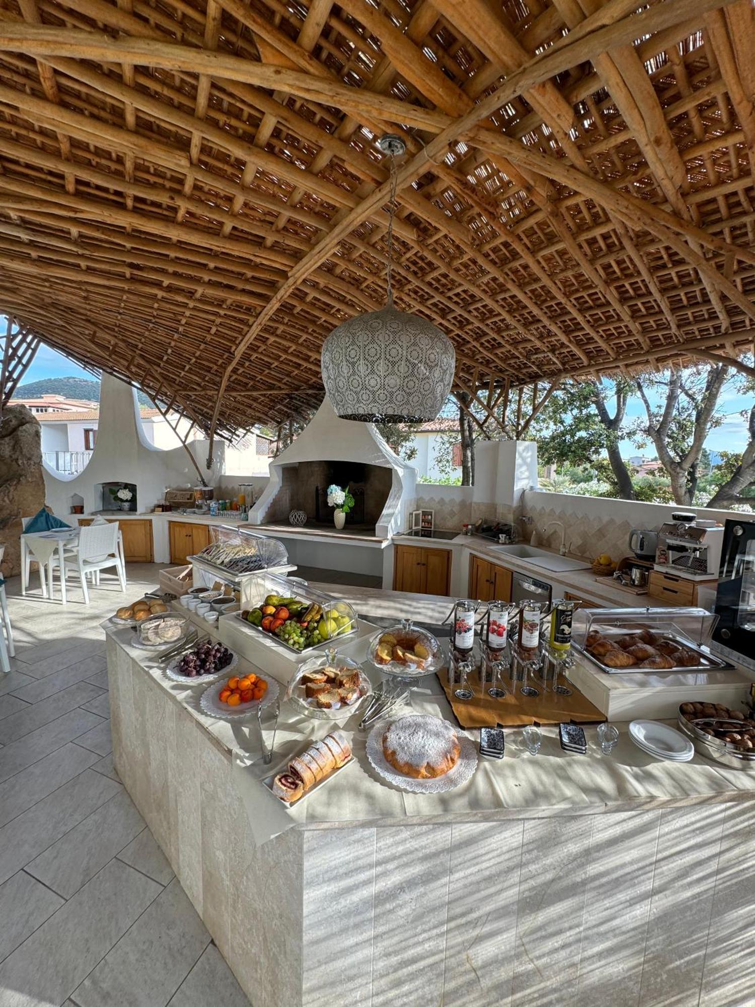 Hypnos Boutique Hotel San Teodoro  Bagian luar foto